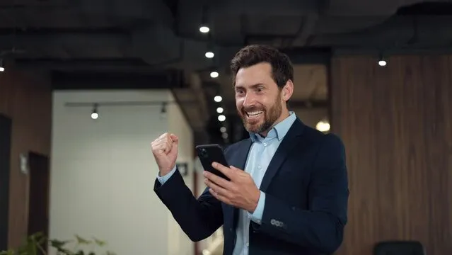 问鼎娱乐 - 背景